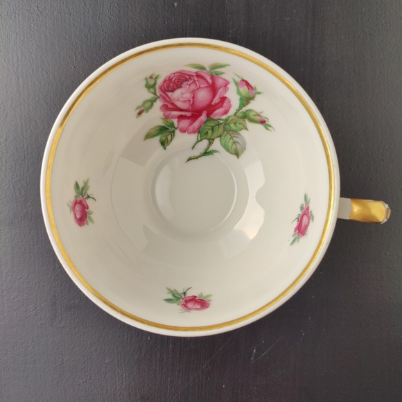 Vintage | Debutante China of Canada | Teacup and Saucer with Gold Trim 🌹🩷 - Picture 8 of 15